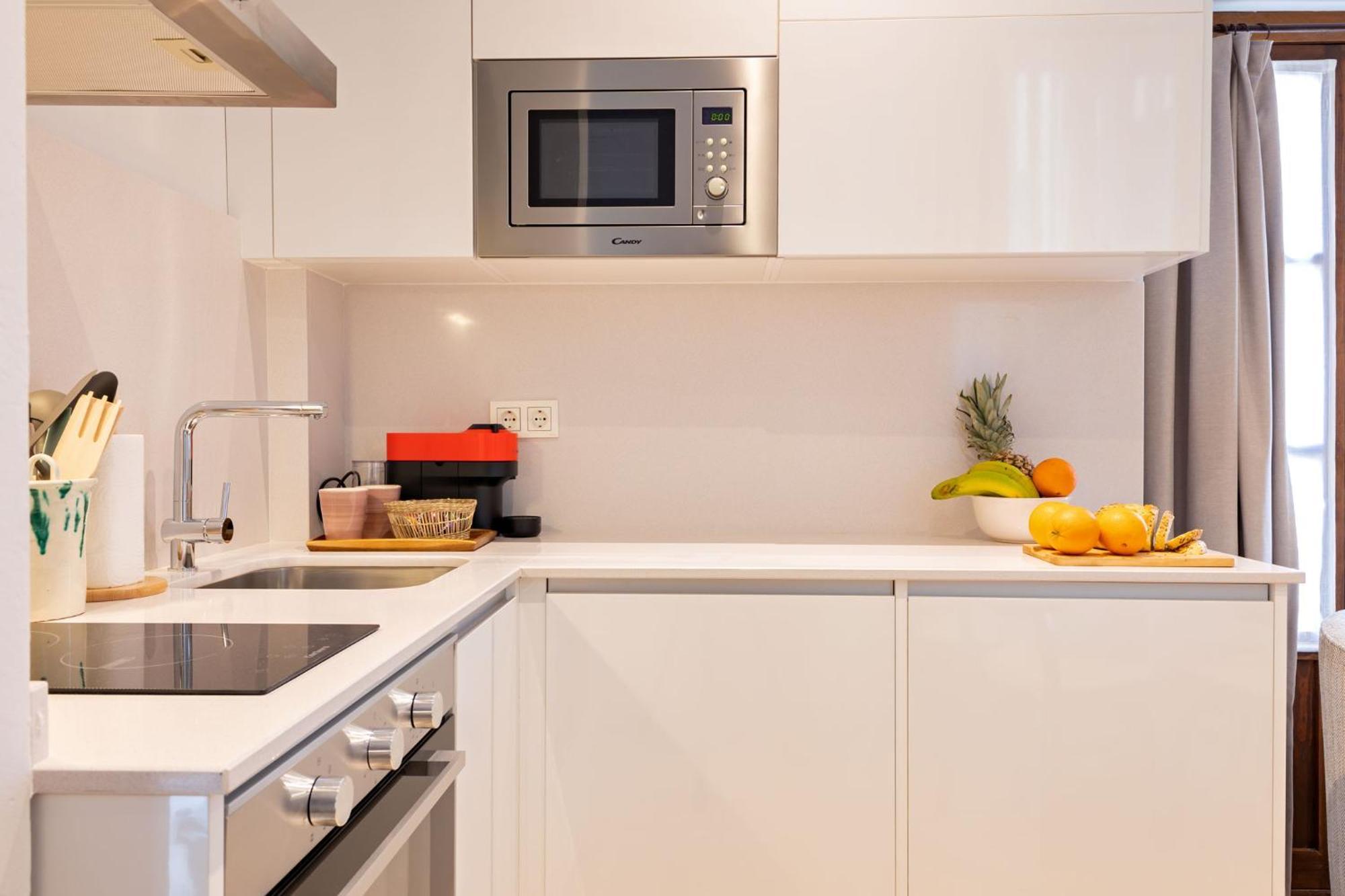 Angeles 6- Giralda Luxury By Valcambre Apartment Севиля Стая снимка