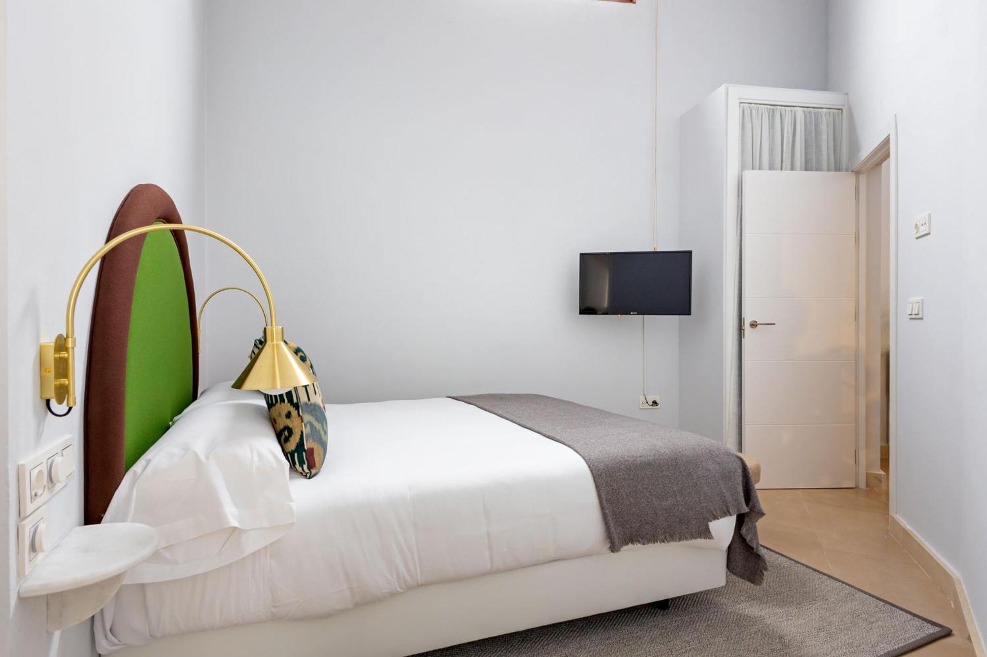 Angeles 6- Giralda Luxury By Valcambre Apartment Севиля Стая снимка