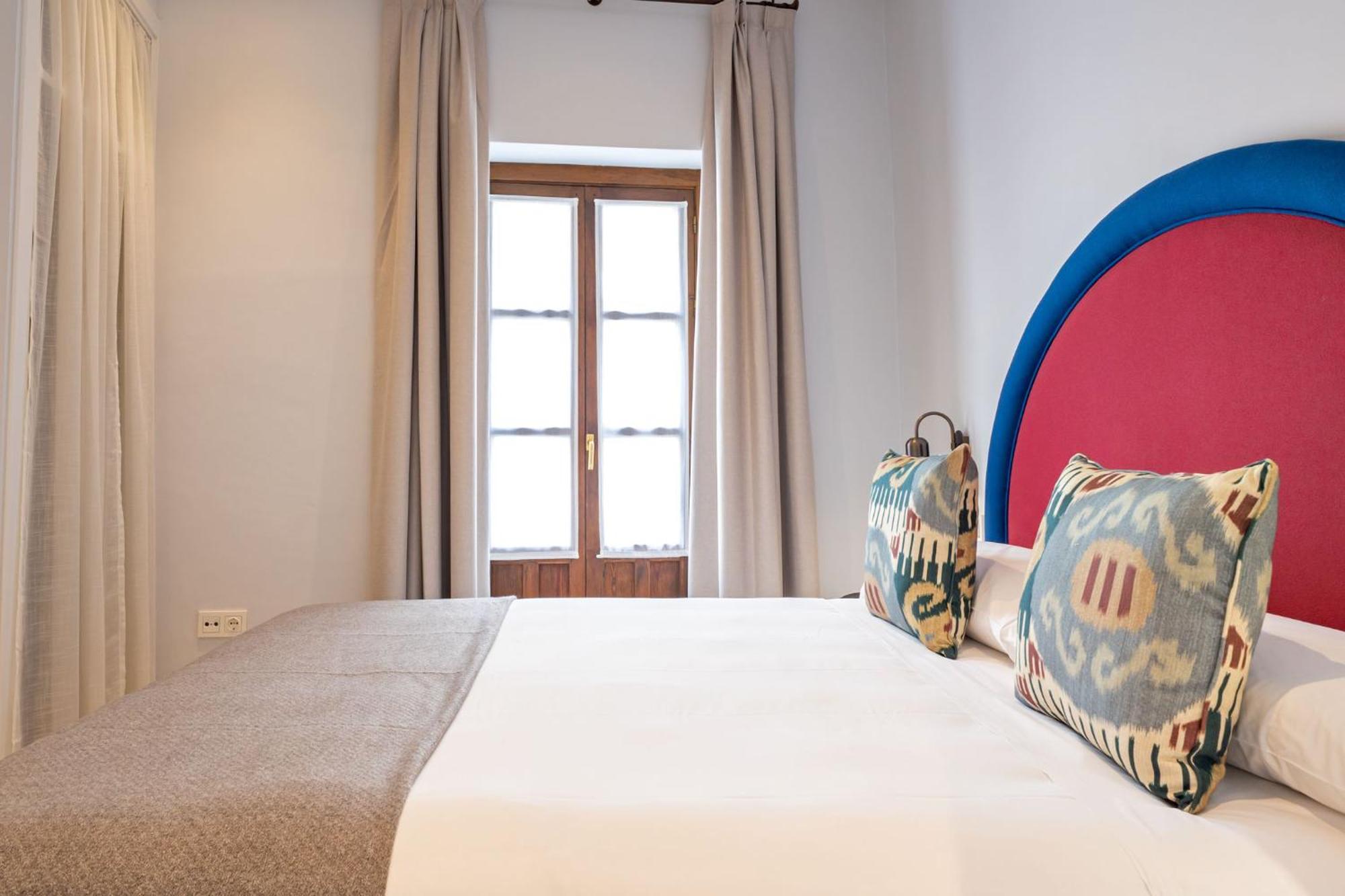 Angeles 6- Giralda Luxury By Valcambre Apartment Севиля Стая снимка